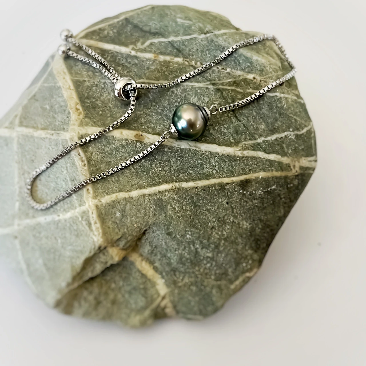 Tahitian Pearl Sterling Silver Slider Bracelet 4 Tahitian Pearl Sterling Silver Slider Bracelet - Image 2